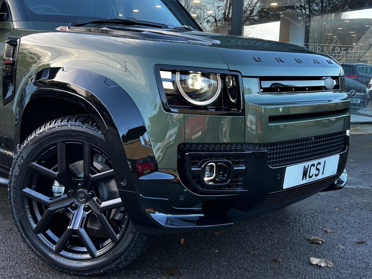 Used Land Rover Defender 90 for sale - 76824671: Photo 5