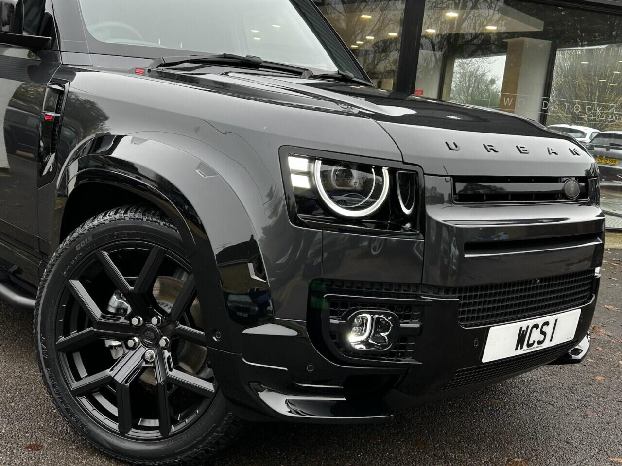 Used Land Rover Defender 110 for sale - 76824127: Photo 10