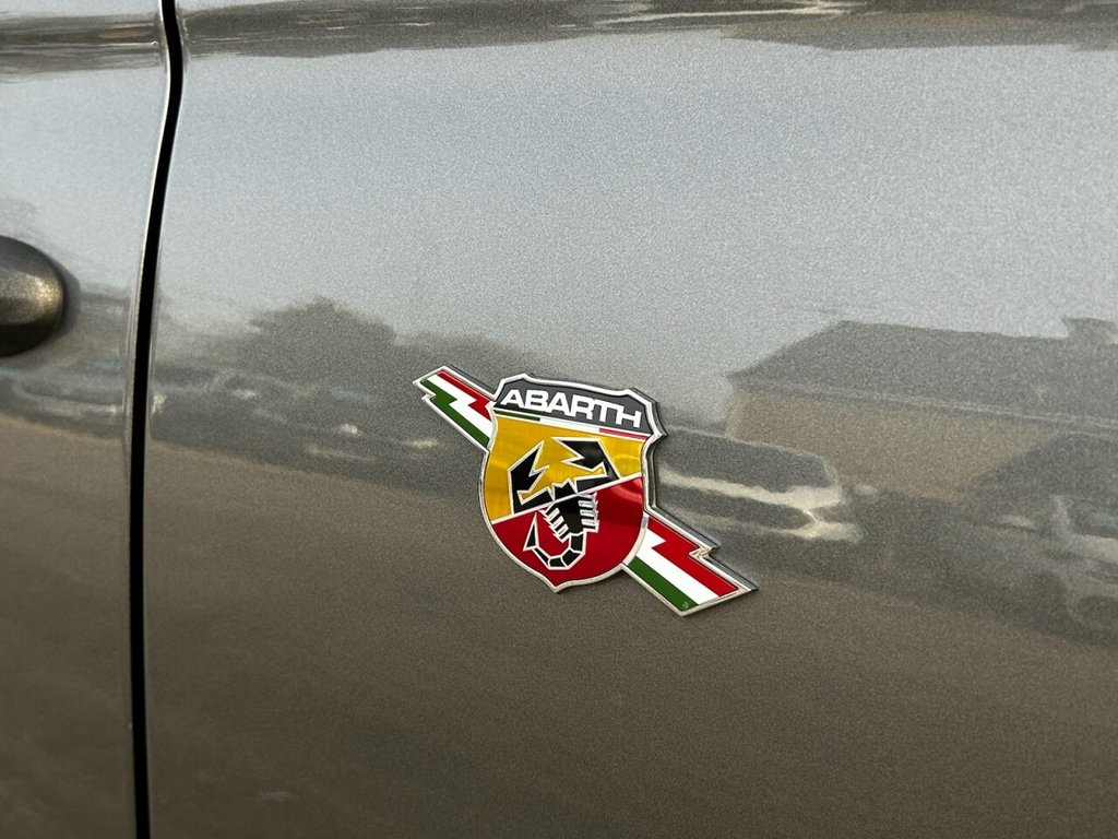 Used Abarth 695 2023 for sale - 77764684: Photo 32