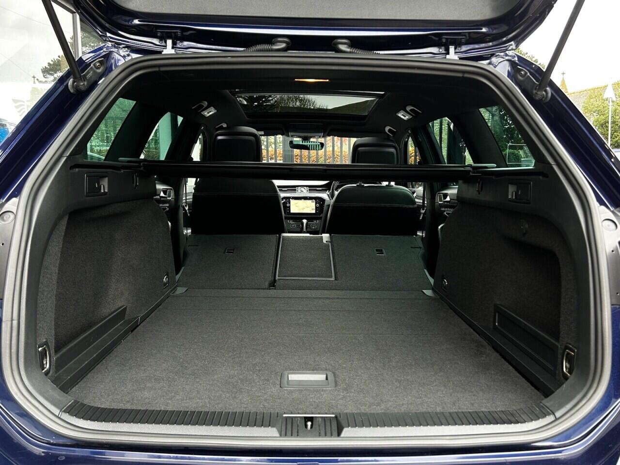 Used Volkswagen Passat 2018 for sale - 76634225: Photo 34