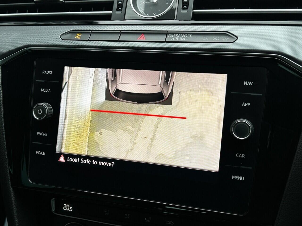 Used Volkswagen Passat 2018 for sale - 76634225: Photo 38