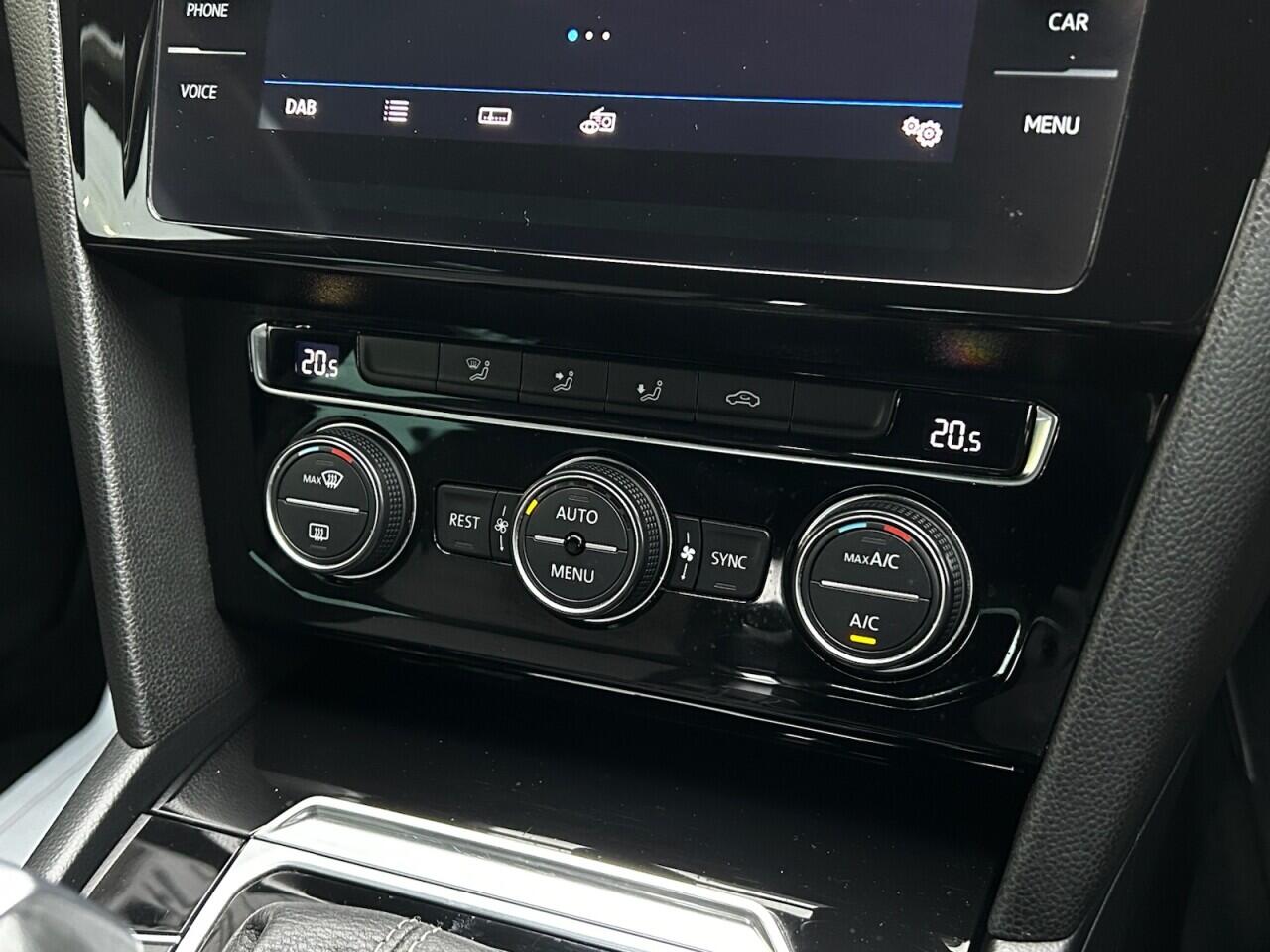 Used Volkswagen Passat 2018 for sale - 76634225: Photo 42