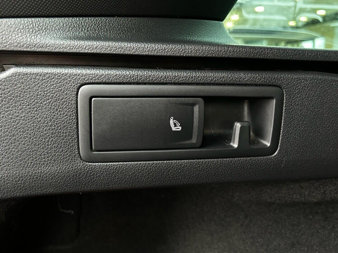 Used Volkswagen Passat 2018 for sale - 76634225: Photo 51