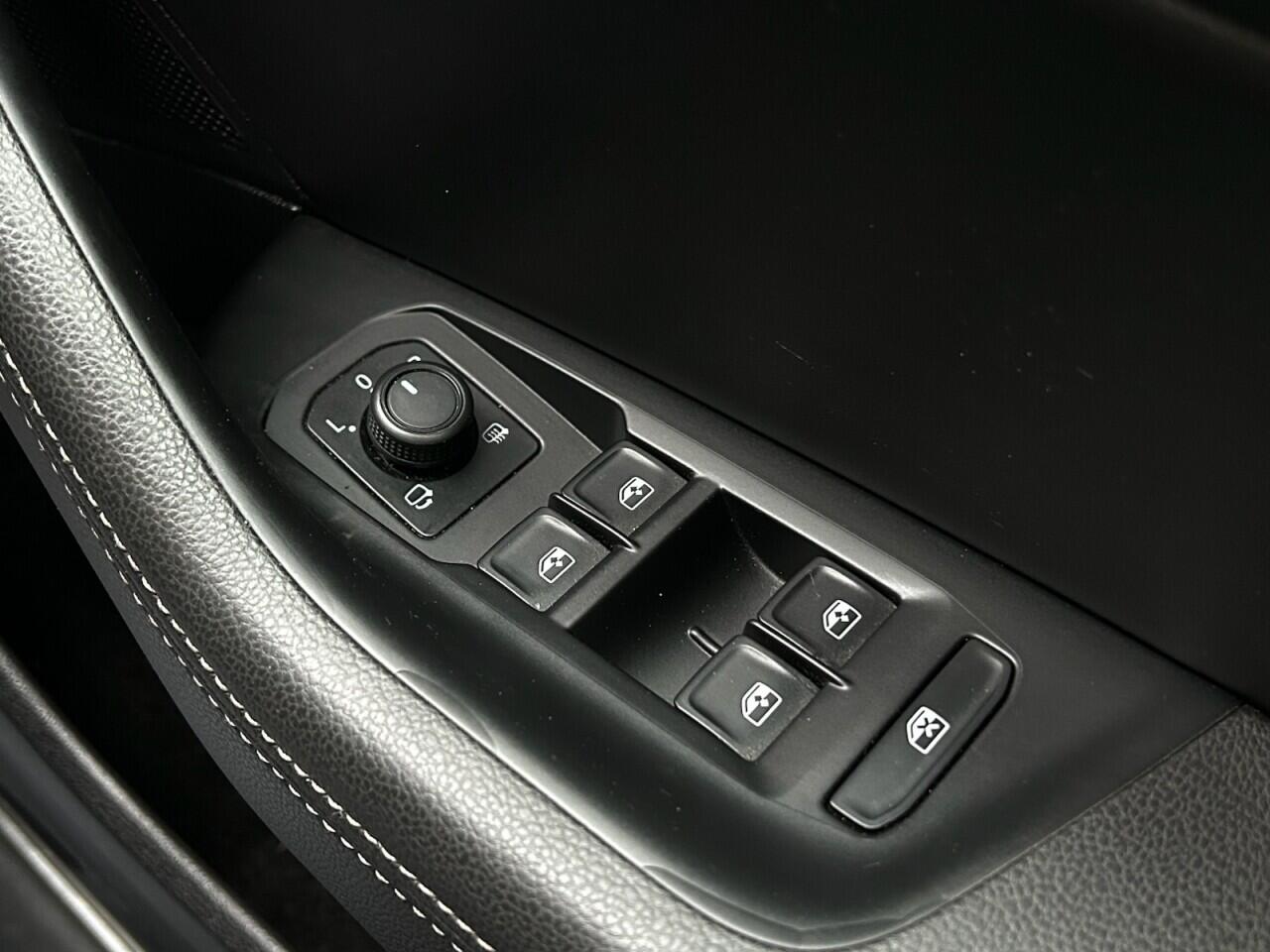 Used Volkswagen Passat 2018 for sale - 76634225: Photo 53