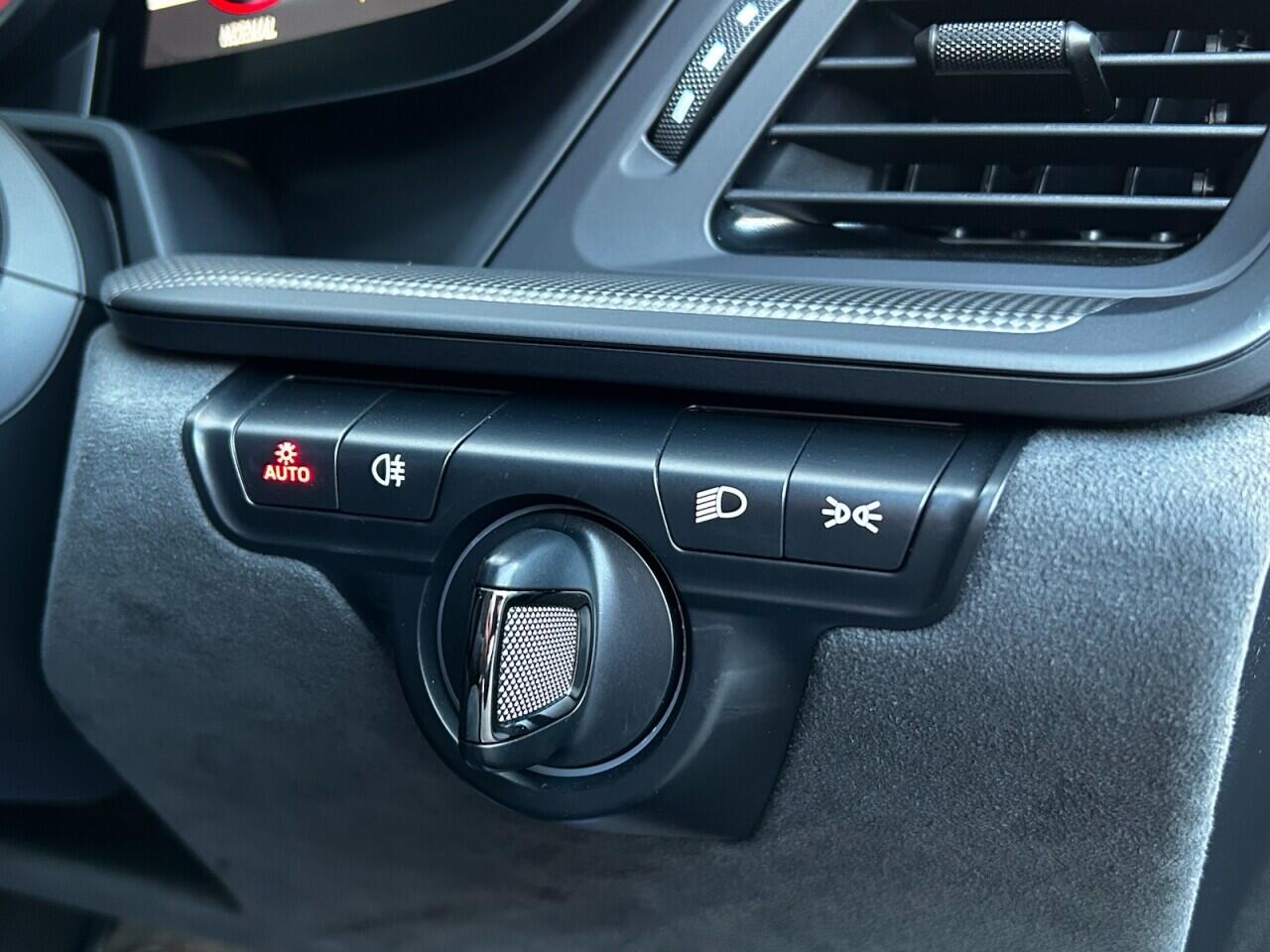 Used Porsche 911 2024 for sale - 76824605: Photo 47