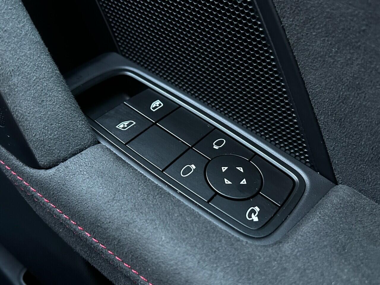 Used Porsche 911 2024 for sale - 76824605: Photo 53