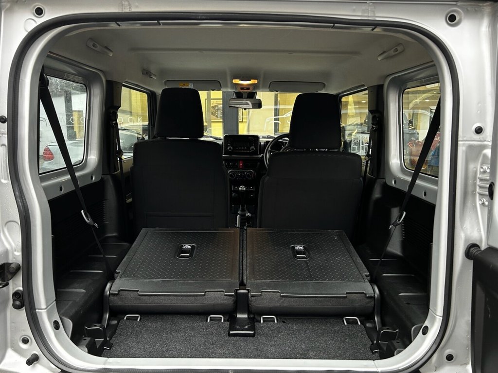 Used Suzuki Jimny 2019 for sale - 77000988: Photo 32