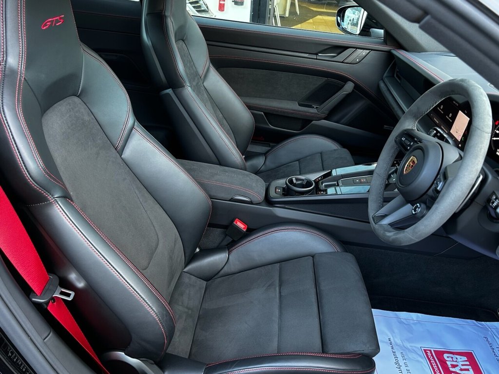 Used Porsche 911 2024 for sale - 77001006: Photo 26