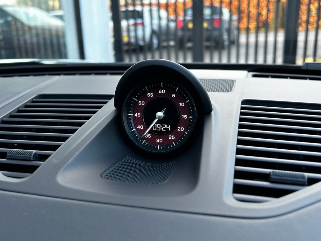 Used Porsche 911 2024 for sale - 77001006: Photo 37