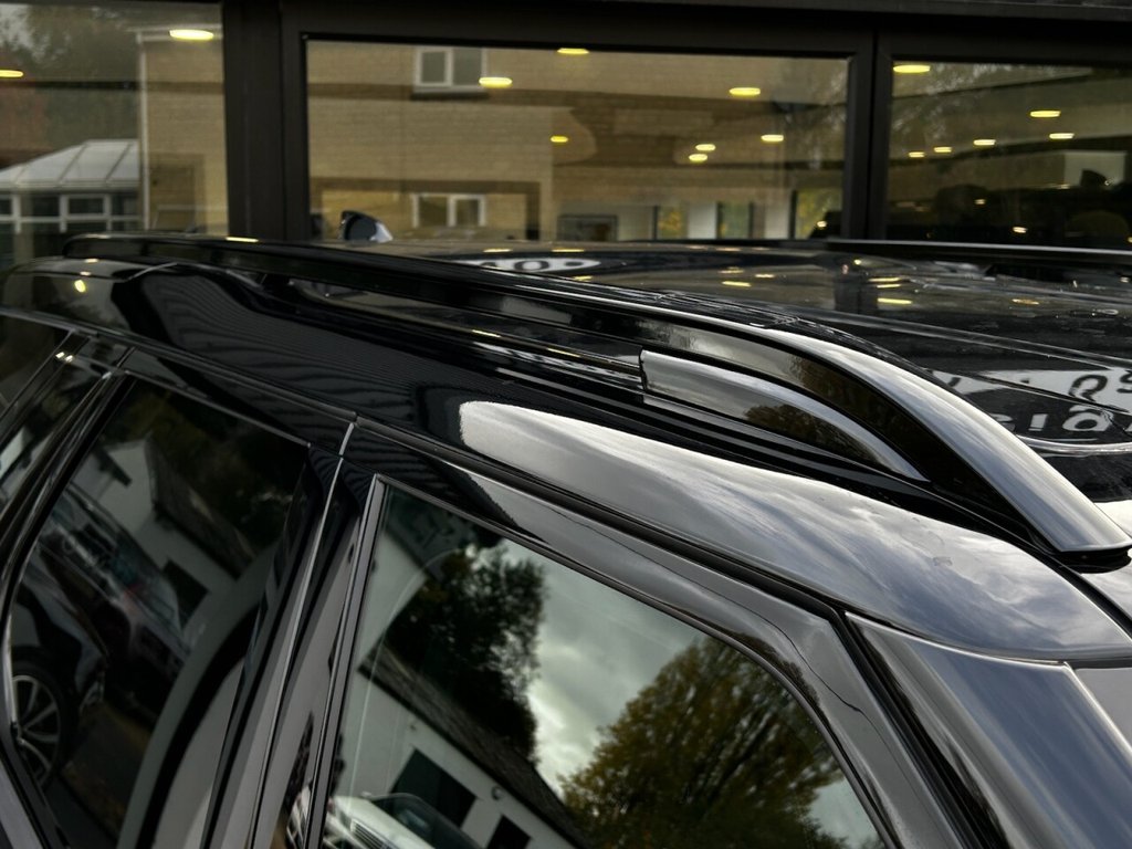 Used Land Rover Discovery 5 2025 for sale - 77672701: Photo 40