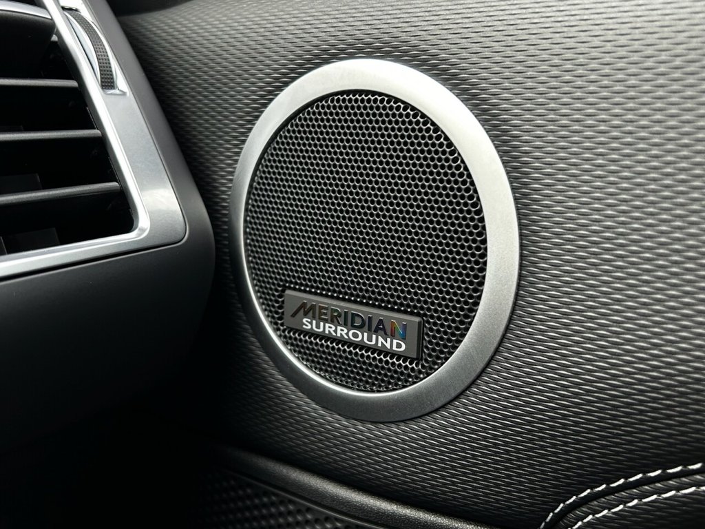 Used Land Rover Discovery 5 2025 for sale - 77672701: Photo 43