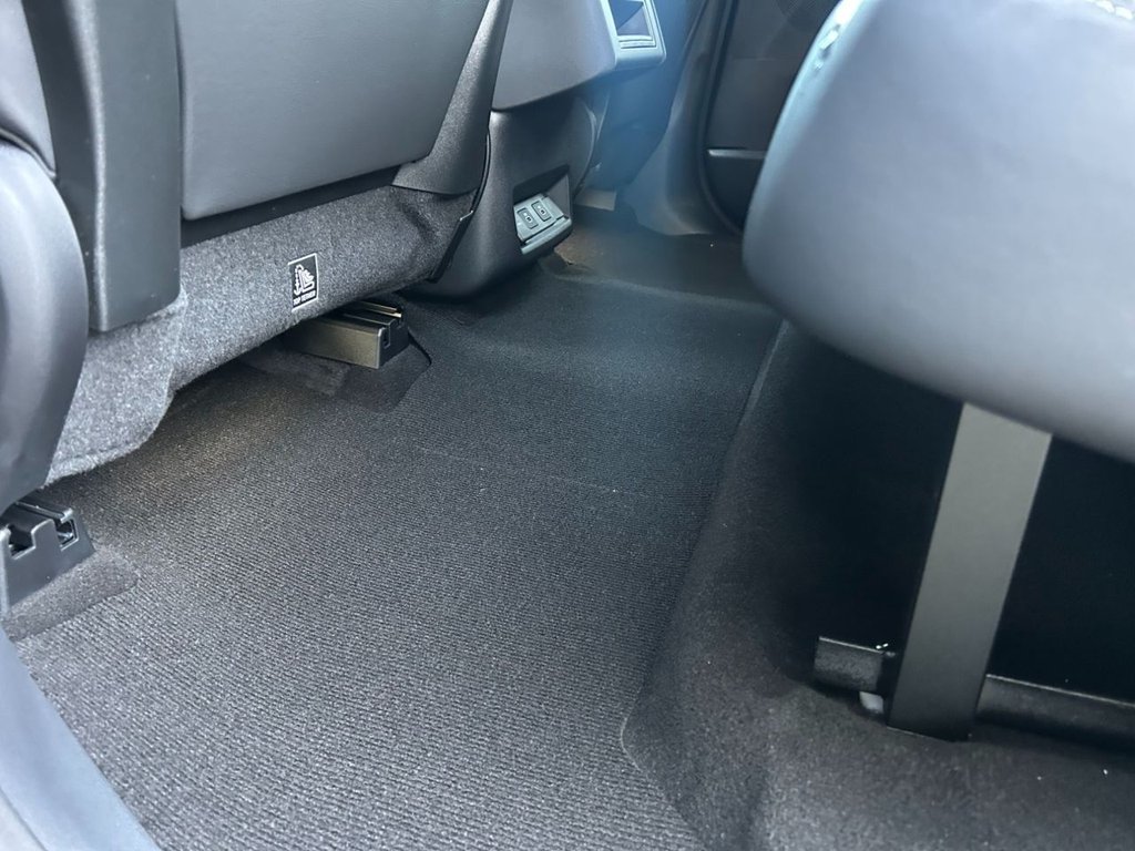 Used Land Rover Discovery 5 2025 for sale - 77672701: Photo 48