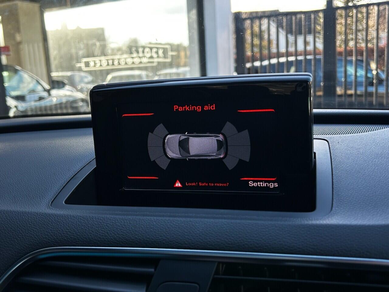 Used Audi Q3 2015 for sale - 76823466: Photo 37