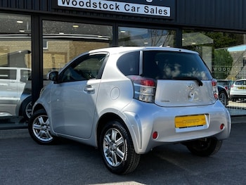 Used Toyota IQ 2010 for sale - 79059278: Photo