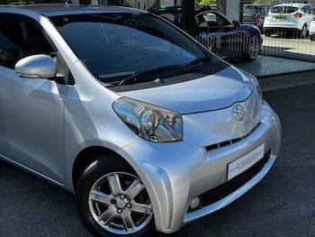 Used Toyota IQ 2010 for sale - 79059278: Photo
