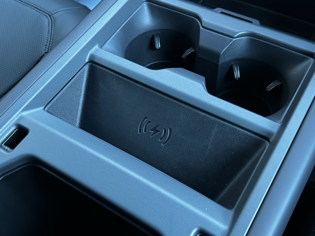 Used Land Rover Defender 2025 for sale - 77356068: Photo 29