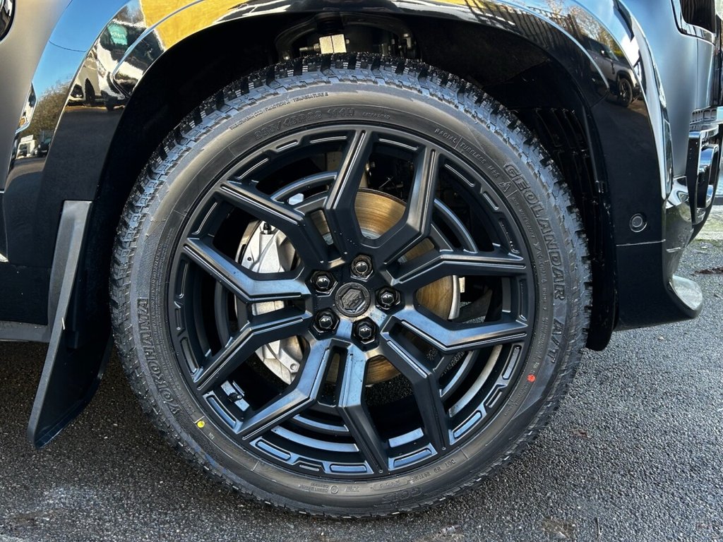 Used Land Rover Defender 2025 for sale - 77356068: Photo 42