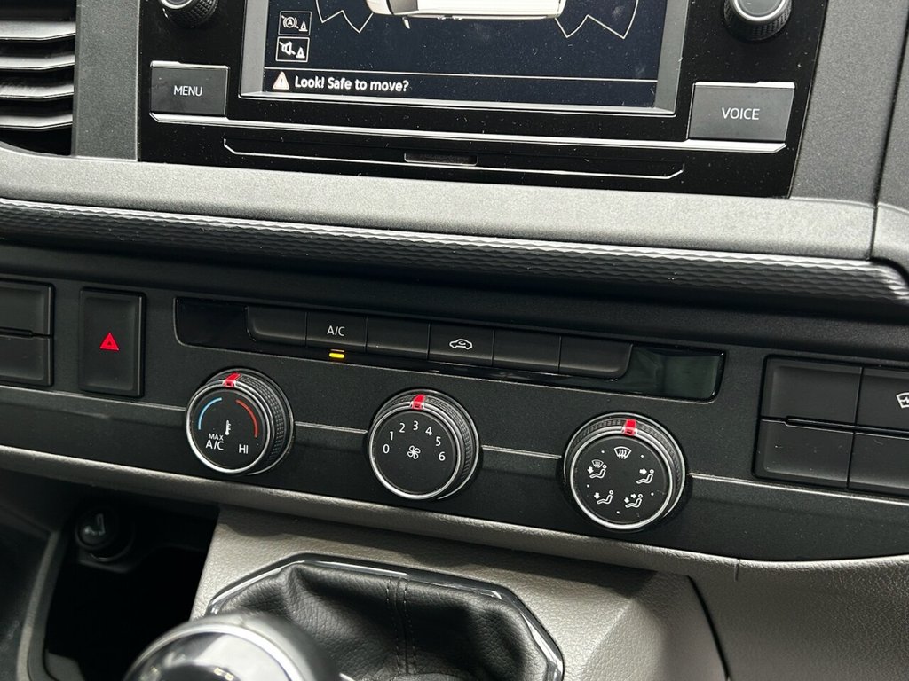 Used Volkswagen Transporter 2020 for sale - 77507899: Photo 43