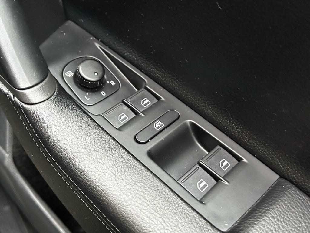 Used Volkswagen Passat 2014 for sale - 77747907: Photo 37