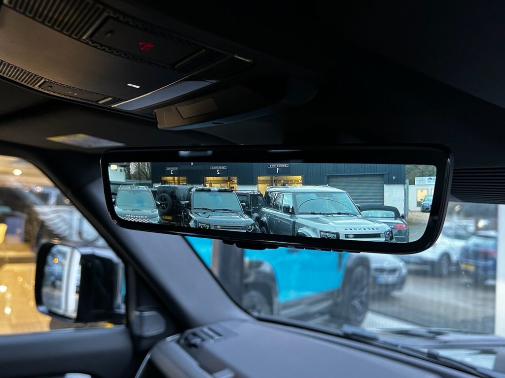 Used Land Rover Defender 2024 for sale - 77394348: Photo 37