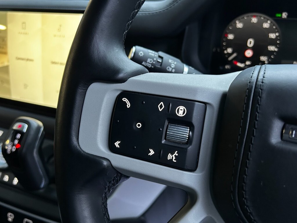 Used Land Rover Defender 2024 for sale - 77394348: Photo 38