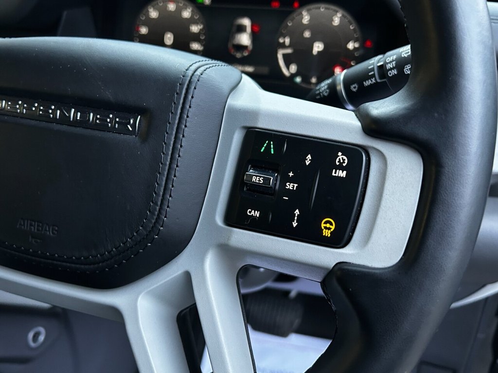 Used Land Rover Defender 2024 for sale - 77394348: Photo 40