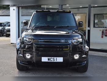 Used Land Rover Defender 2025 for sale - 75564333: Photo