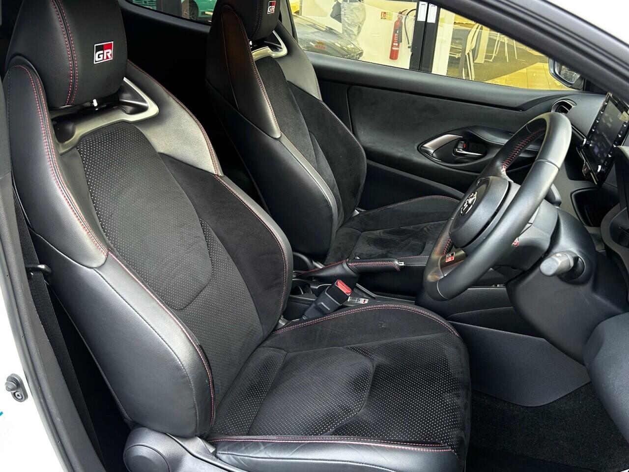 Used Toyota Yaris 2022 for sale - 76584369: Photo 25