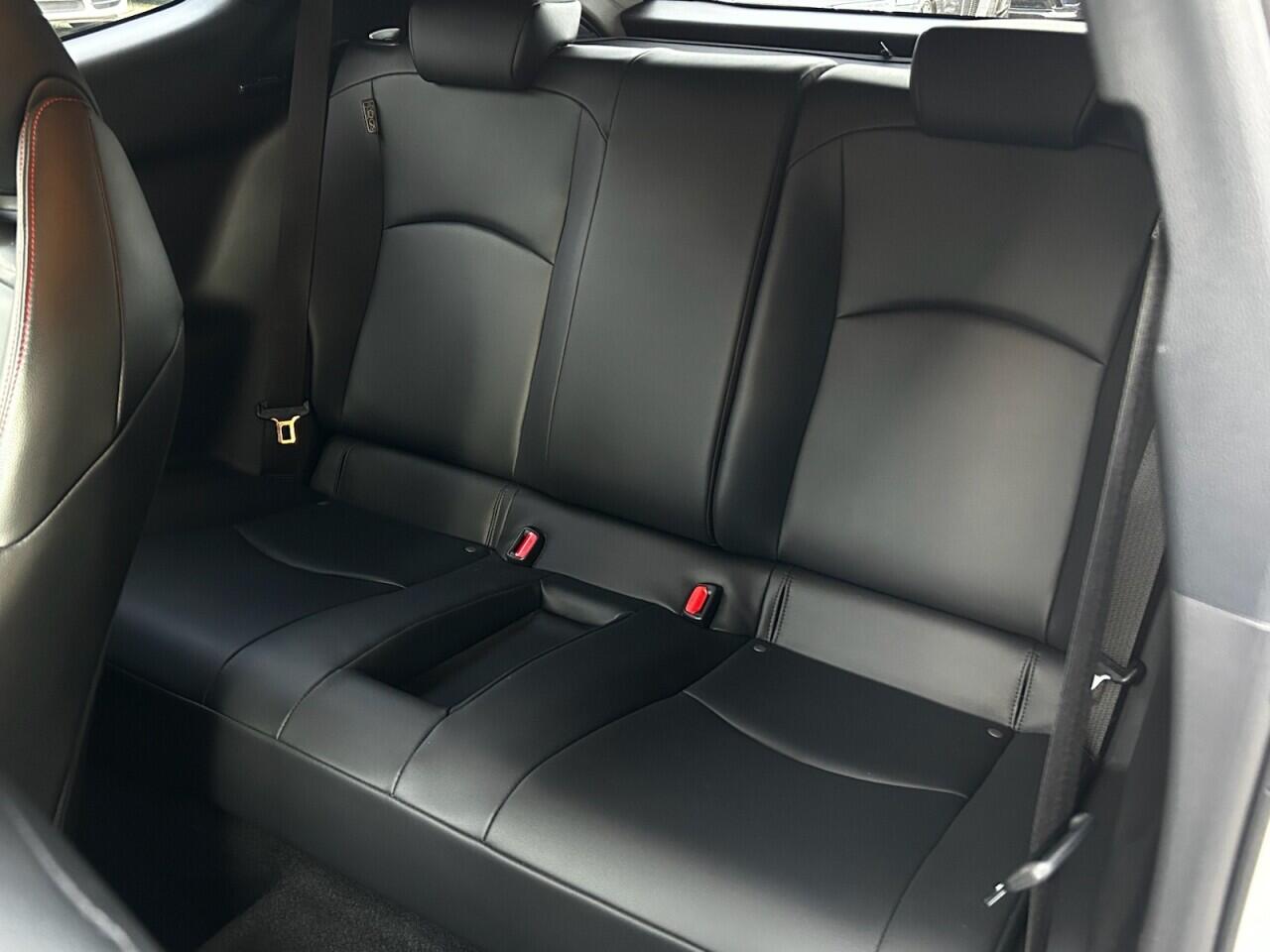 Used Toyota Yaris 2022 for sale - 76584369: Photo 29