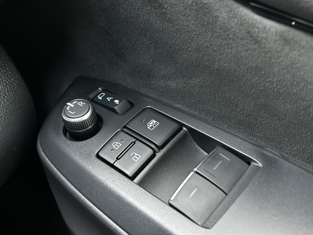 Used Toyota Yaris 2022 for sale - 76584369: Photo 45