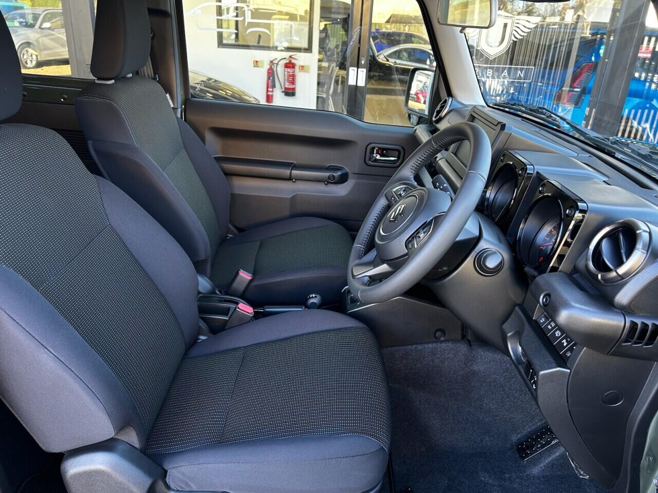 Used Suzuki Jimny for sale - 76607737: Photo 25