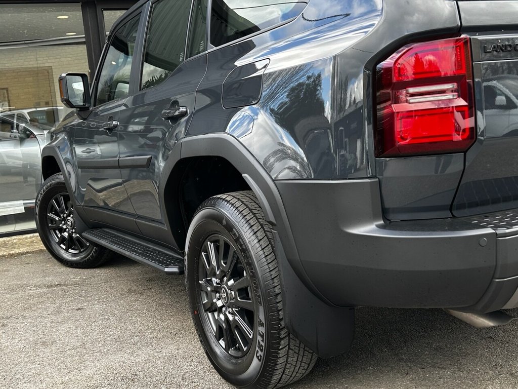 Used Toyota Land Cruiser 2026 for sale - 77836101: Photo 13