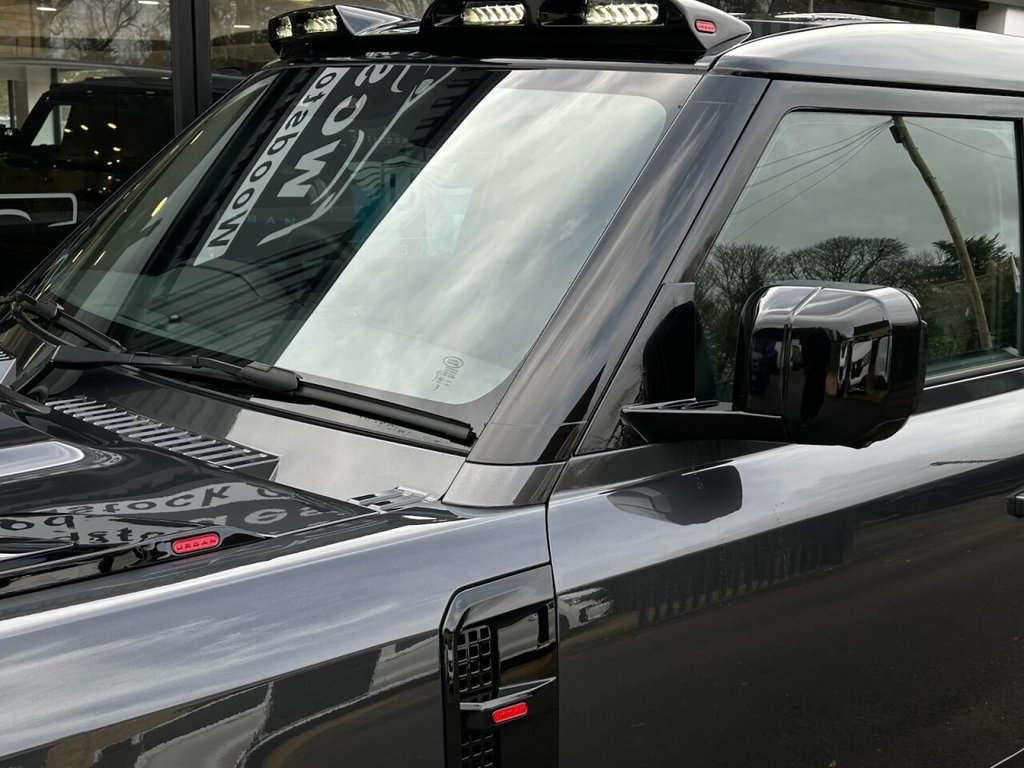 Used Land Rover Defender 2025 for sale - 77408527: Photo 14