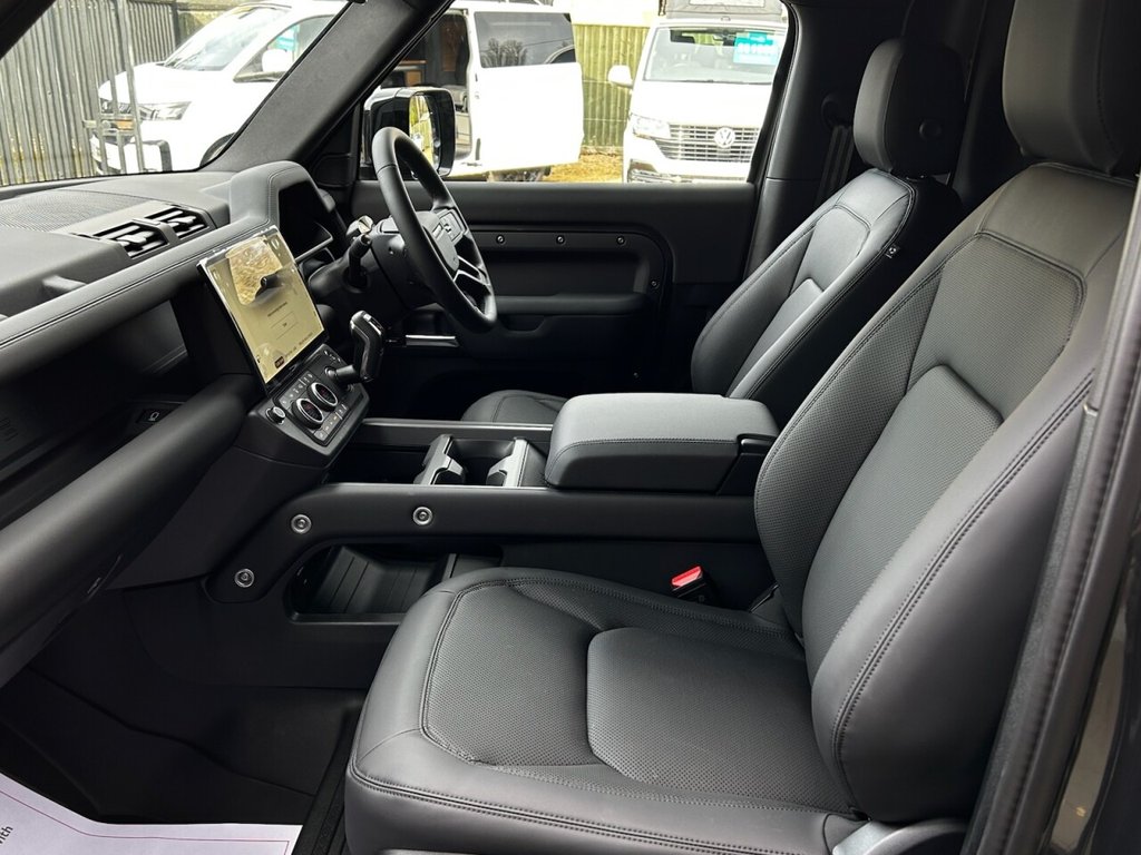 Used Land Rover Defender 2025 for sale - 77408527: Photo 24