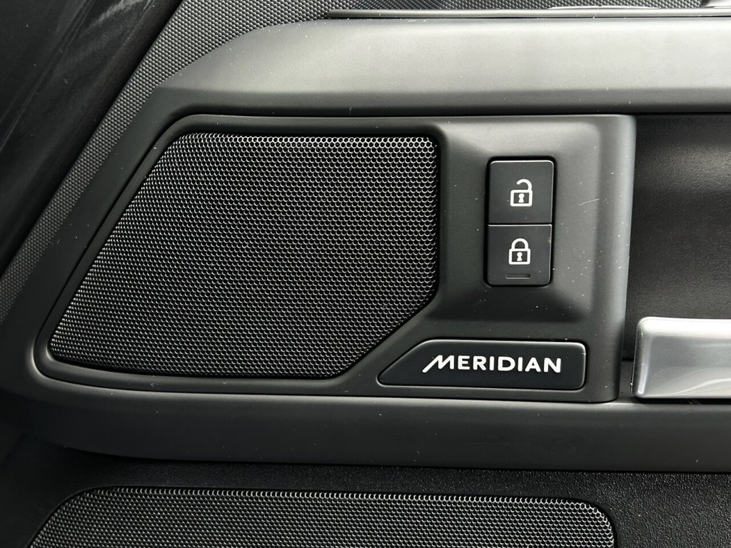 Used Land Rover Defender 2025 for sale - 77408527: Photo 45