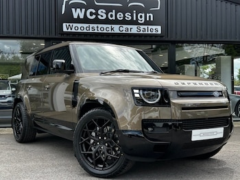 Used Land Rover Defender 110 2026 for sale - 78557369: Photo
