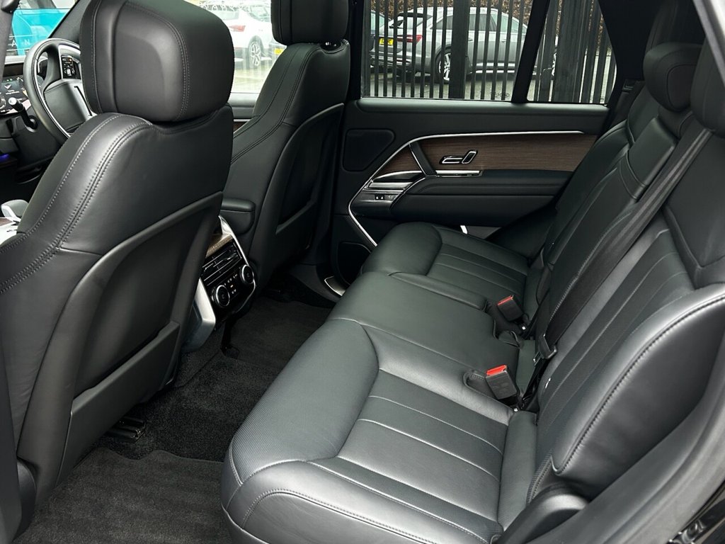 Used Land Rover Range Rover 2024 for sale - 77369543: Photo 31