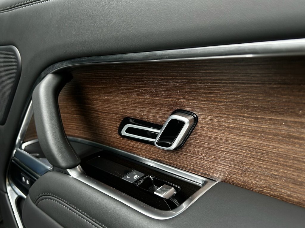 Used Land Rover Range Rover 2024 for sale - 77369543: Photo 50