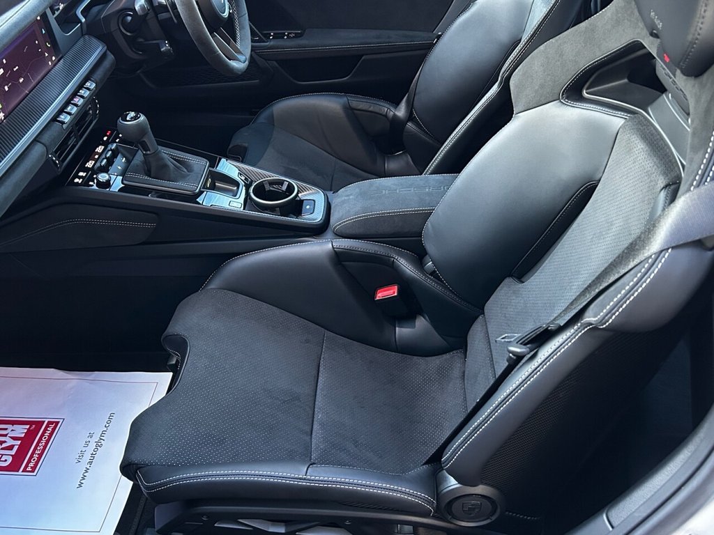 Used Porsche 911 2025 for sale - 77499525: Photo 28