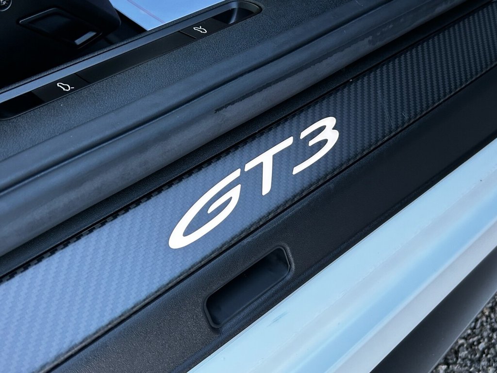 Used Porsche 911 2025 for sale - 77499525: Photo 40