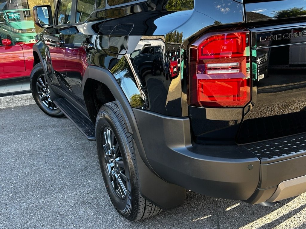 Used Toyota Land Cruiser 2025 for sale - 77000986: Photo 12