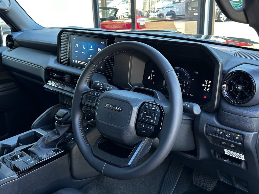 Used Toyota Land Cruiser 2025 for sale - 77000986: Photo 21