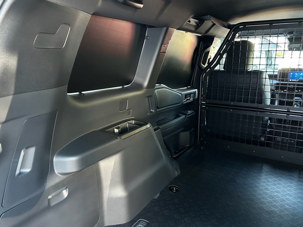 Used Toyota Land Cruiser 2025 for sale - 77000986: Photo 33