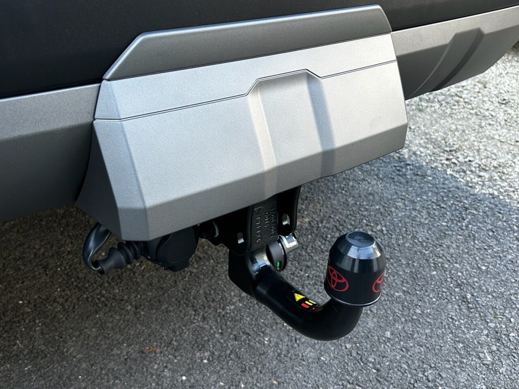 Used Toyota Land Cruiser 2025 for sale - 77000986: Photo 36