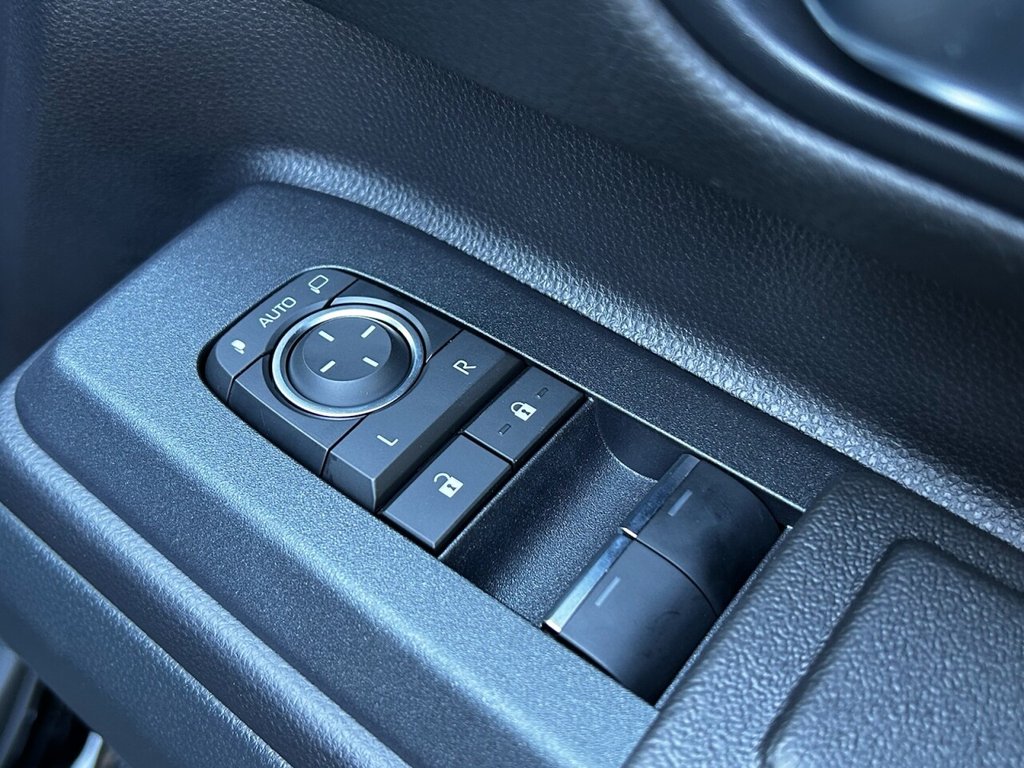 Used Toyota Land Cruiser 2025 for sale - 77000986: Photo 47