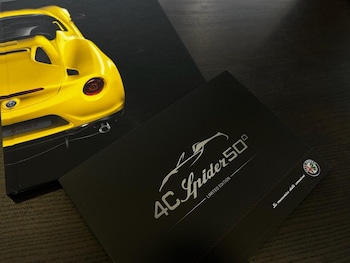 Used Alfa Romeo 4C 2017 for sale - 76337093: Photo