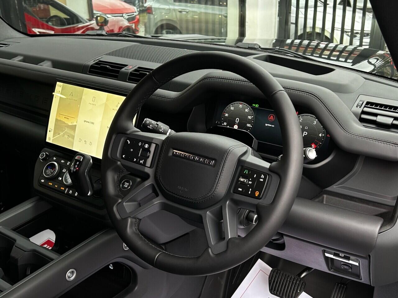 Used Land Rover Defender 110 for sale - 76952971: Photo 24