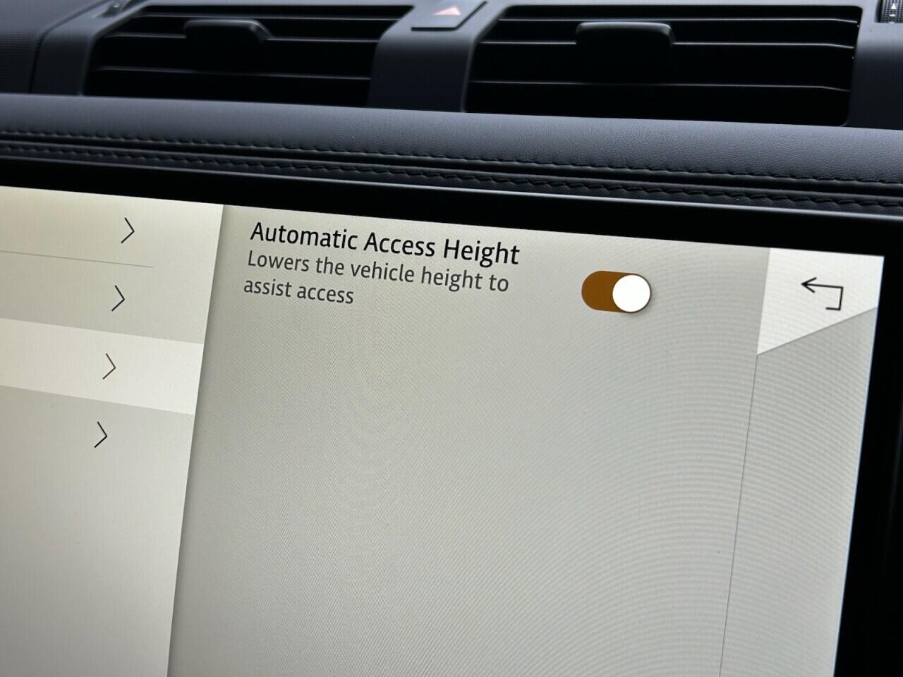 Used Land Rover Defender 110 for sale - 76952971: Photo 43