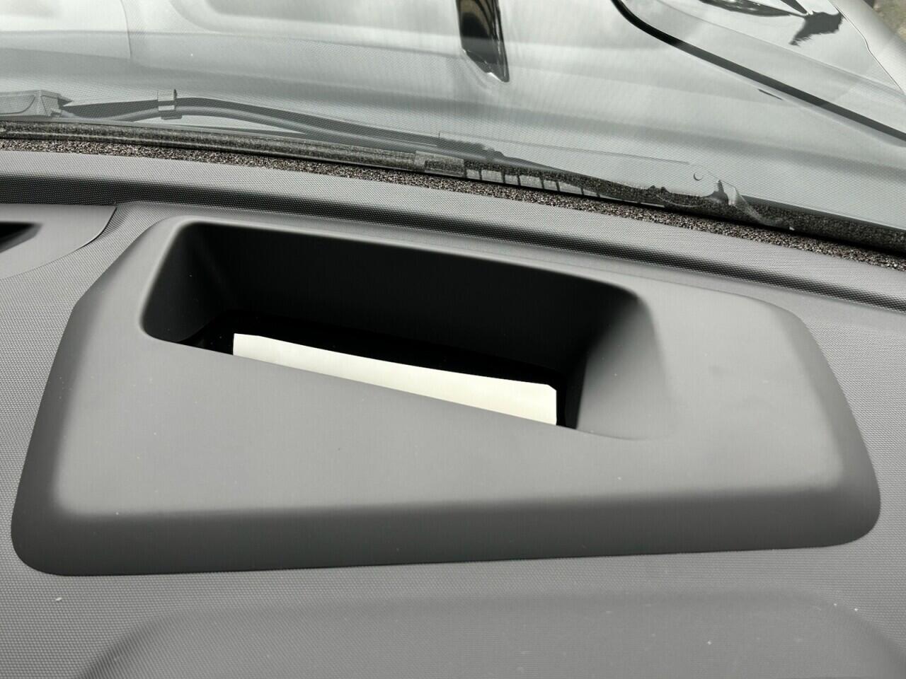 Used Land Rover Defender 110 for sale - 76952971: Photo 44