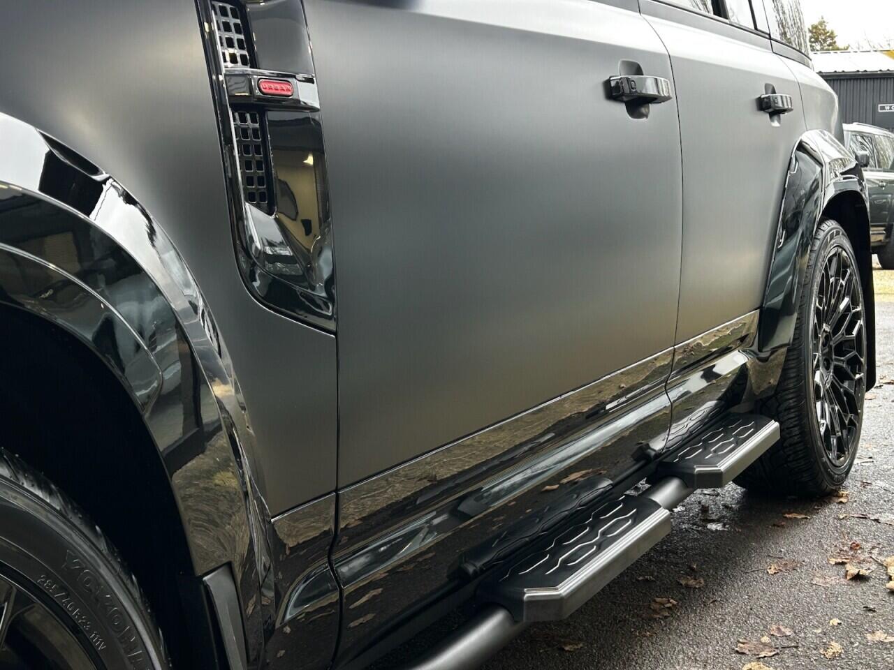 Used Land Rover Defender 110 for sale - 76952971: Photo 58